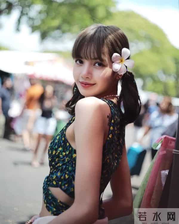 lisa是泰国和哪的混血