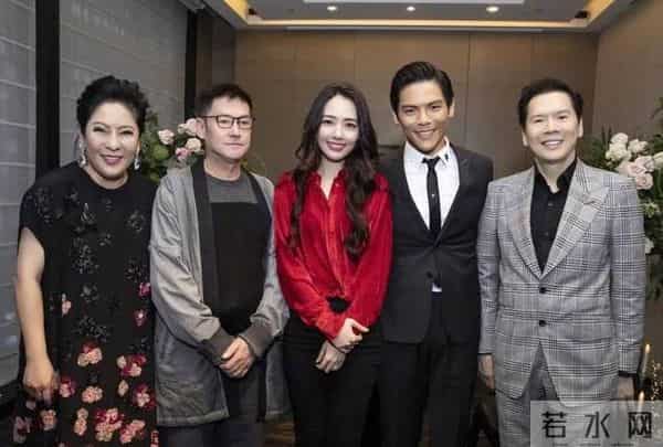 李连杰故意打向佐