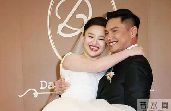 王思佳初恋男友