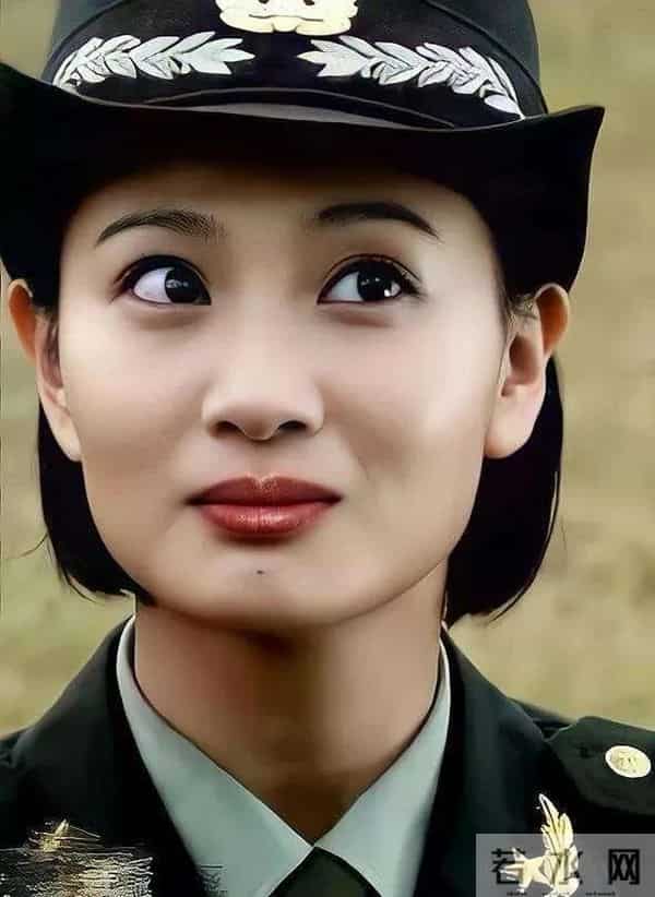 周牧茵个人资料