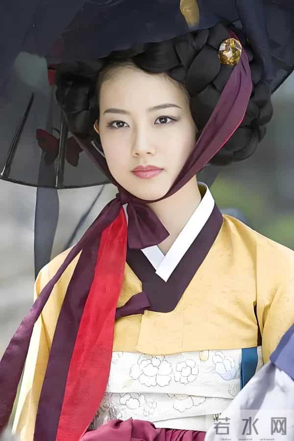 朴寒星整容前后