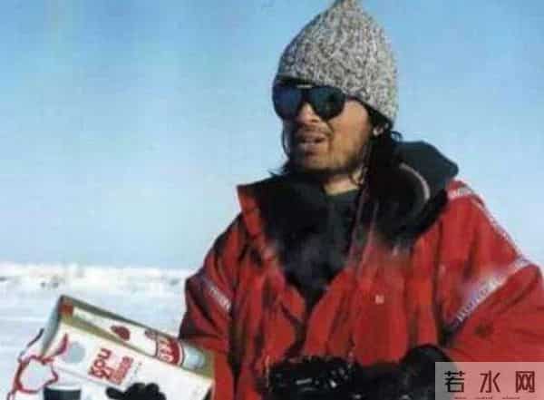 毕福剑是朱军害的