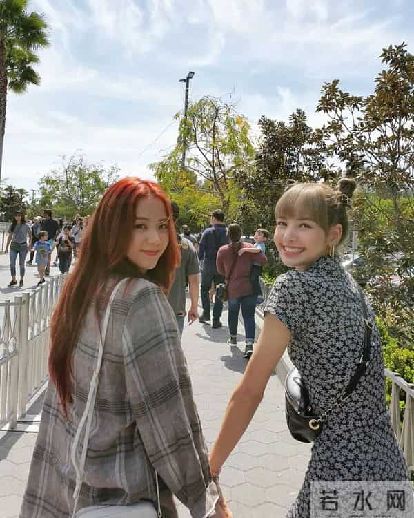 lisa是泰国和哪的混血