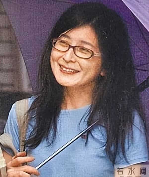 我是一个过气的歌手