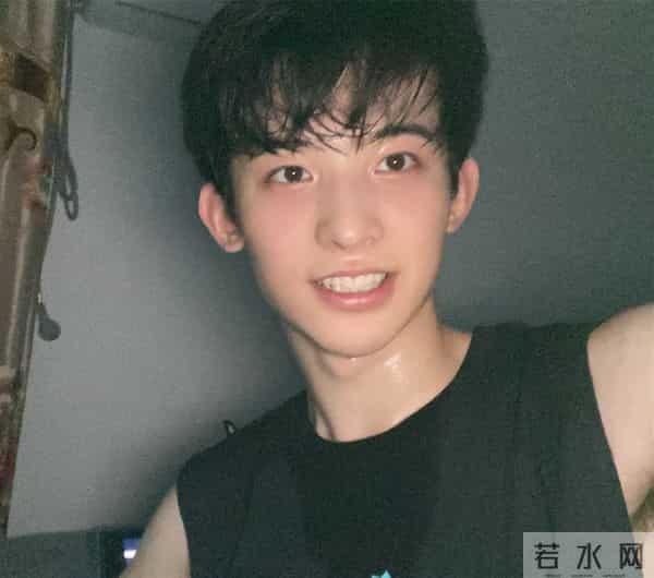 李俊濠个人资料