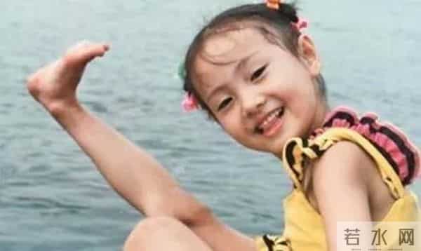 郑爽原名叫什么