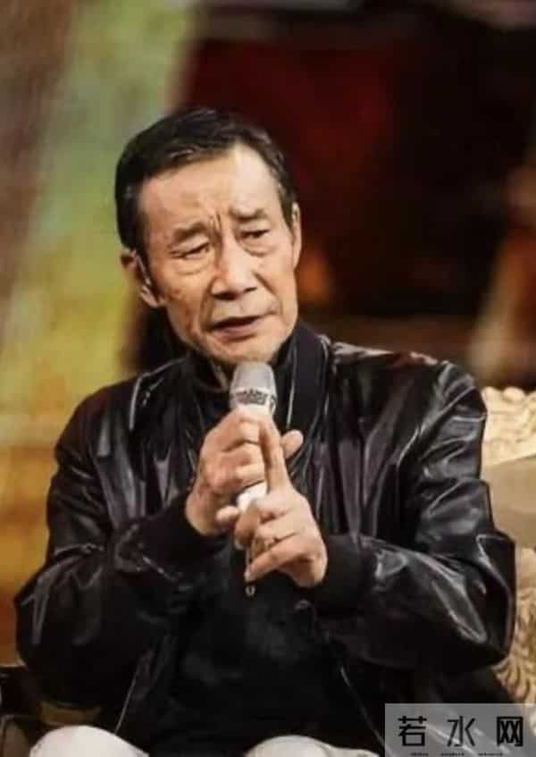 李雪健嗓子是怎么回事