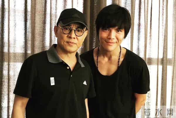 向华强北京挨打