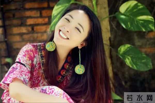 黄小蕾为什么被迪士尼终身禁入