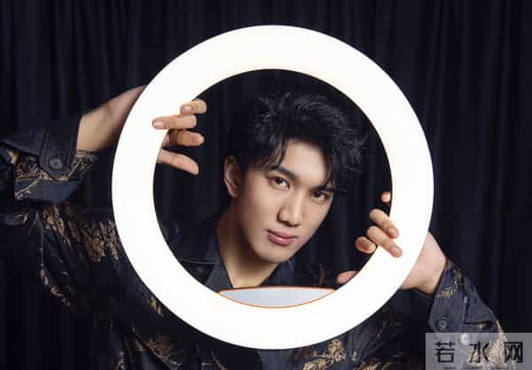 韩美娟直播中大哭