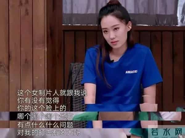 张小斐是冯巩的什么人