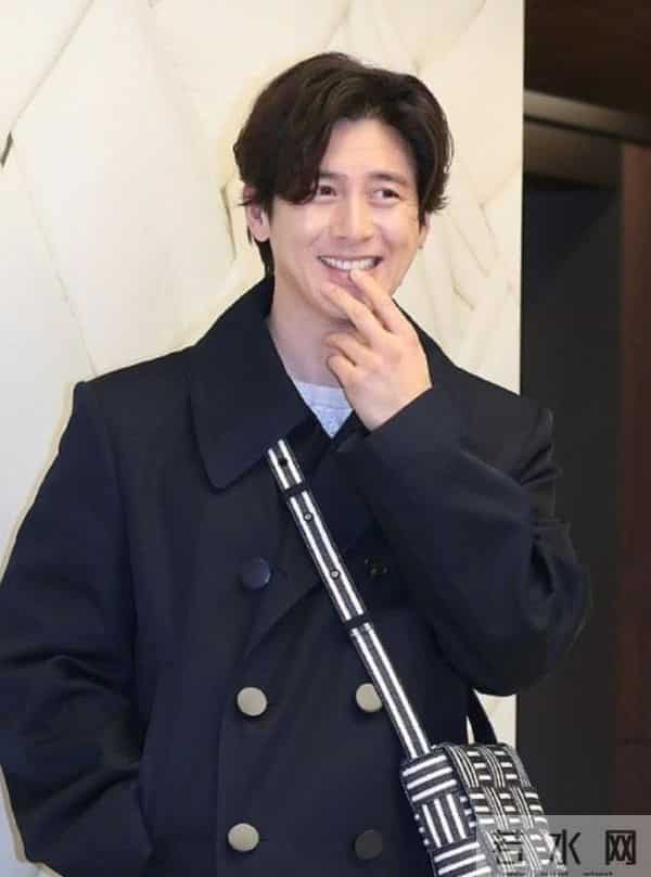 高修妻子金惠妍