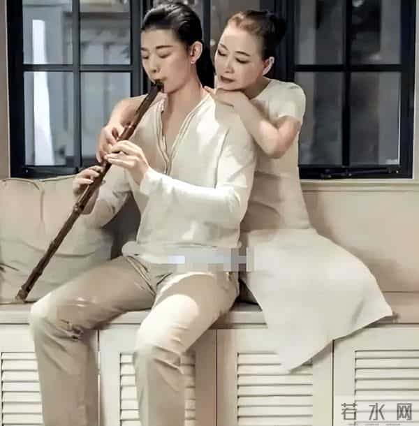 霍尊的大学同学谈霍尊