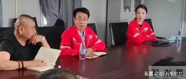 董小姐最开始唱的是谁