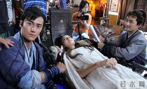 柯震东吸毒做了多久牢