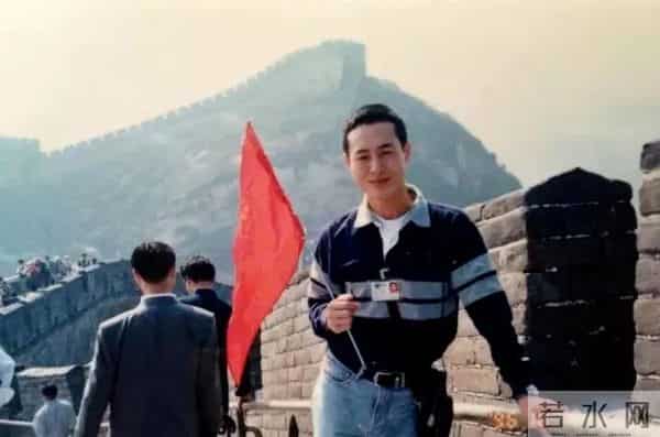 张颂文回应买不起房