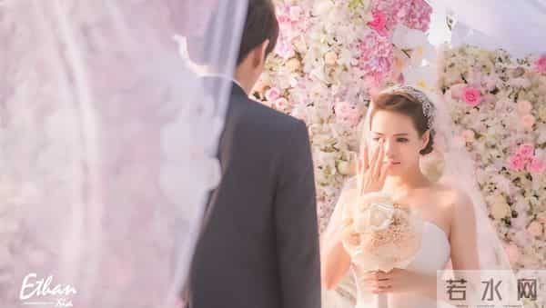 苏芒坐大腿事件