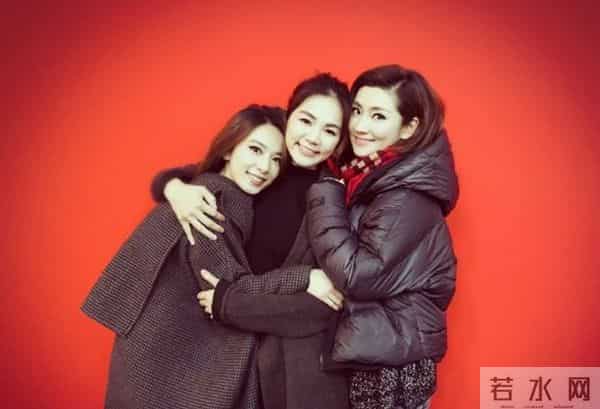 selina被赶出家门