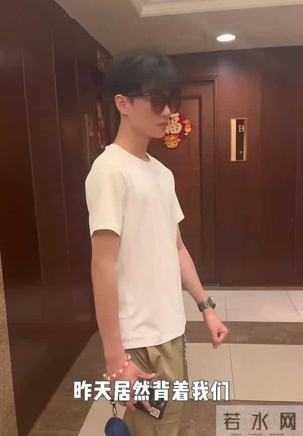 田亮女儿车祸死了是真的