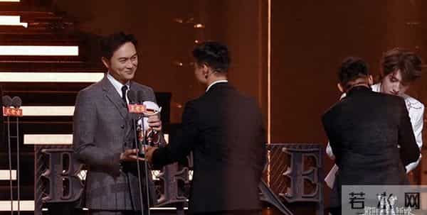 苏醒好男人什么梗