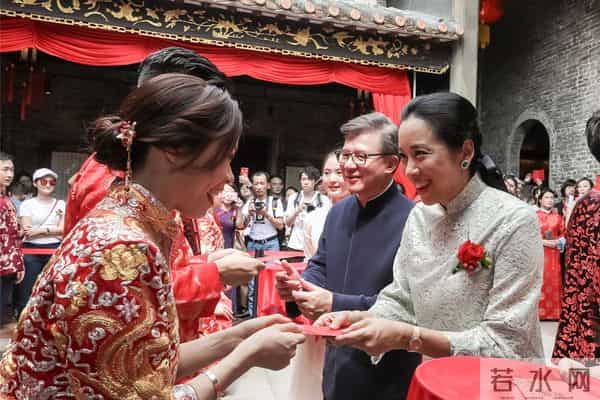 朱玲玲个人资料