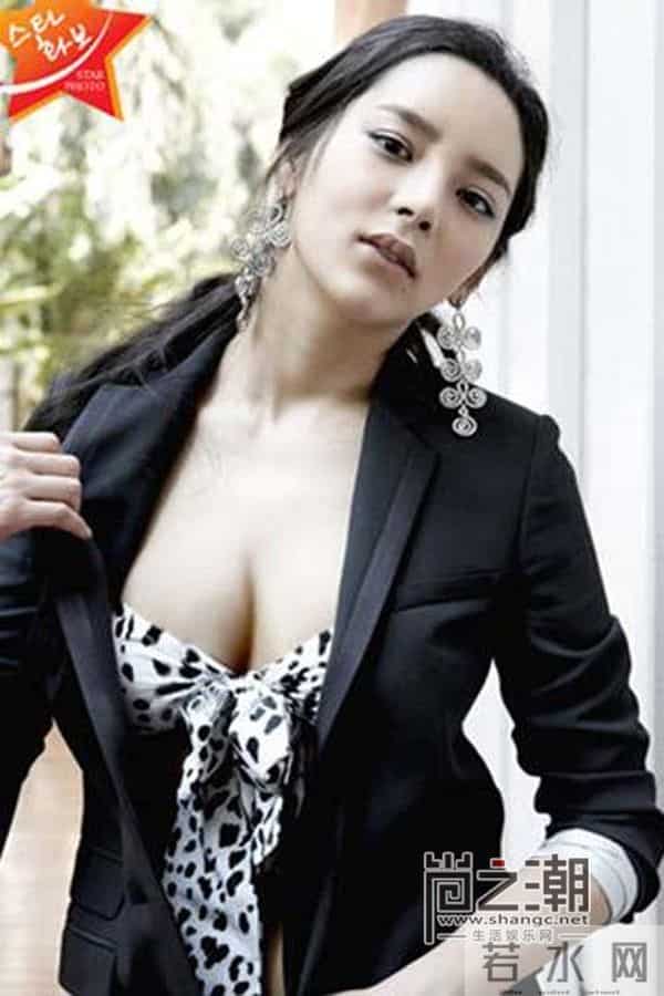 韩星朴施厚最新消息