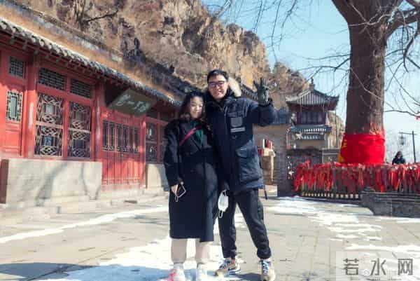 钟镇涛澄清女儿结婚