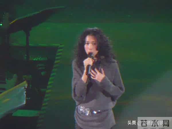 我问天问大地是什么歌