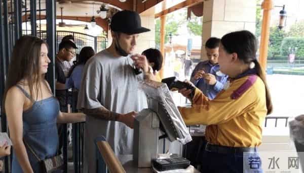 柯震东吸毒做了多久牢