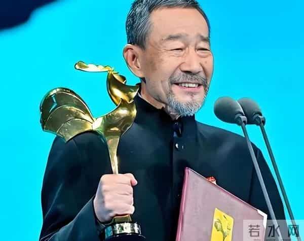 李雪健说话怎么回事