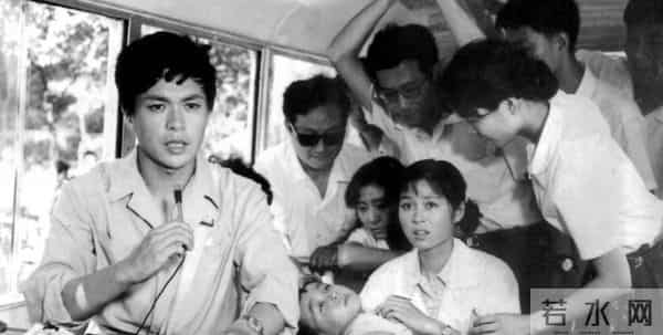 柯震东吸毒做了多久牢