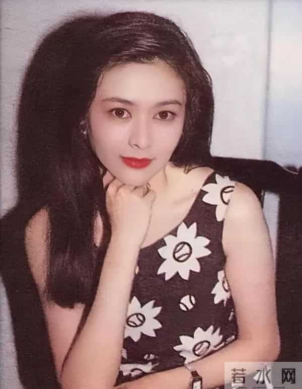 黎姿晒12位荧幕情人