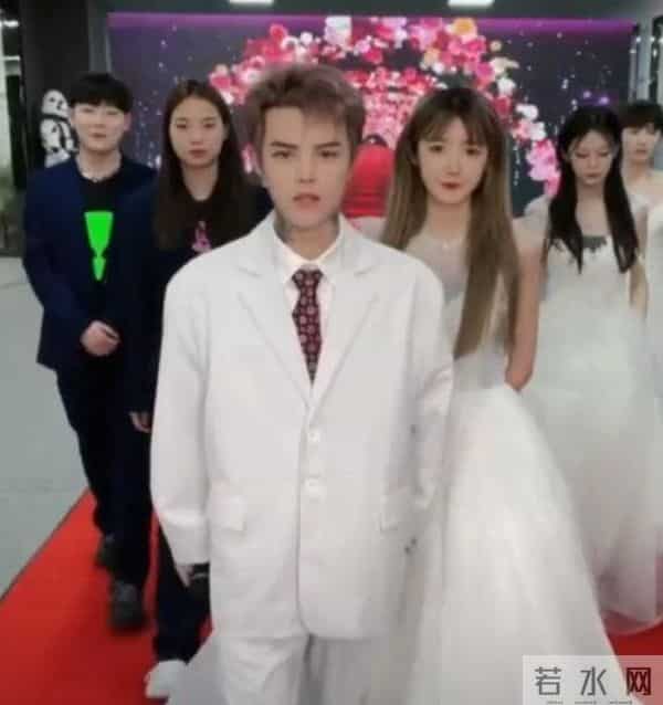 殷世航何婧婧分手原因