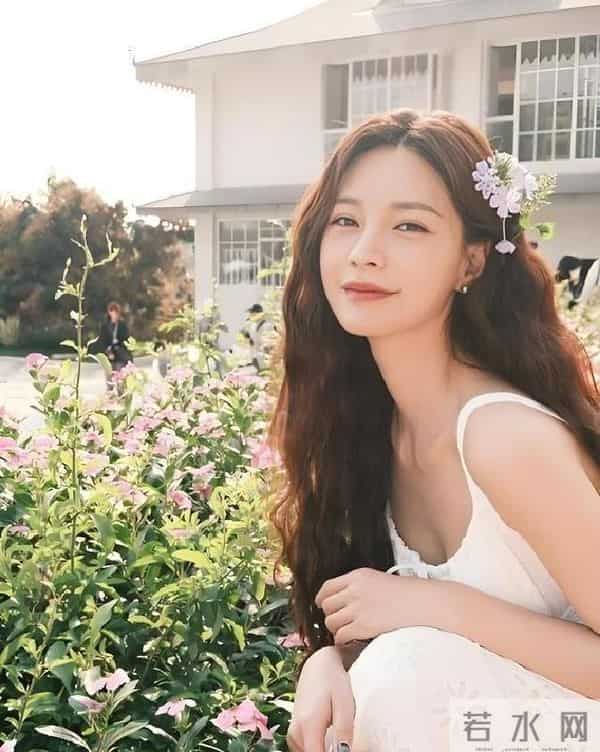 沈梦辰个人资料简介