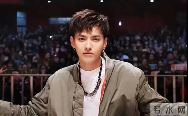 柯震东吸毒做了多久牢