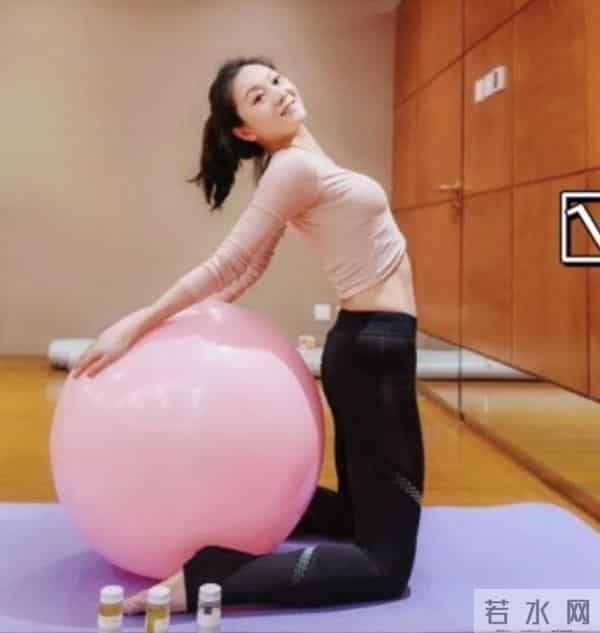 张艺谋七个孩子