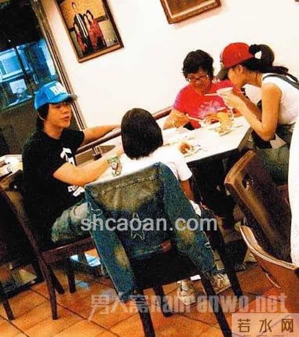 阿信的女朋友是谁