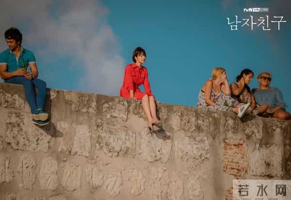 朴宝剑承认恋情