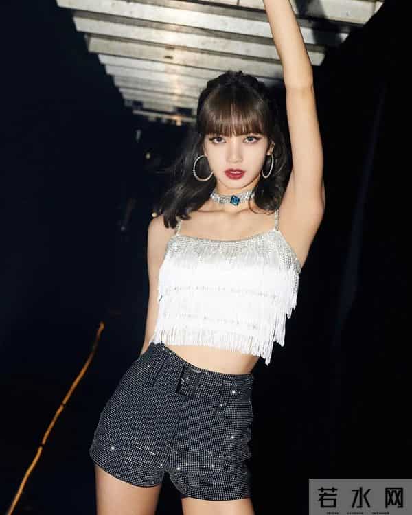 lisa是泰国和哪的混血