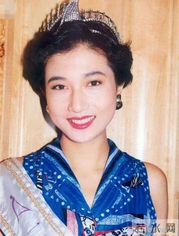 吴卓林承认出柜