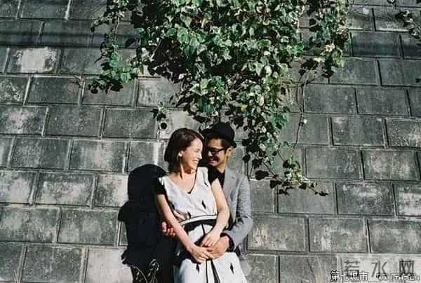 就想爱着你下载