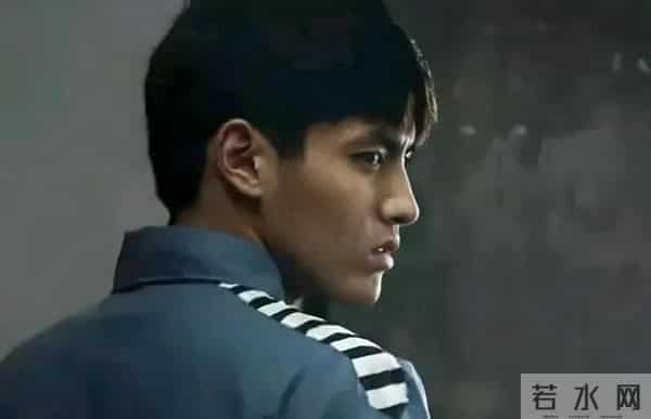 吴亦凡疑遭公司抛弃