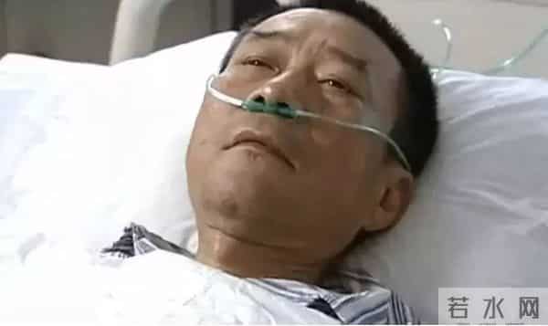 李雪健嗓子是怎么回事