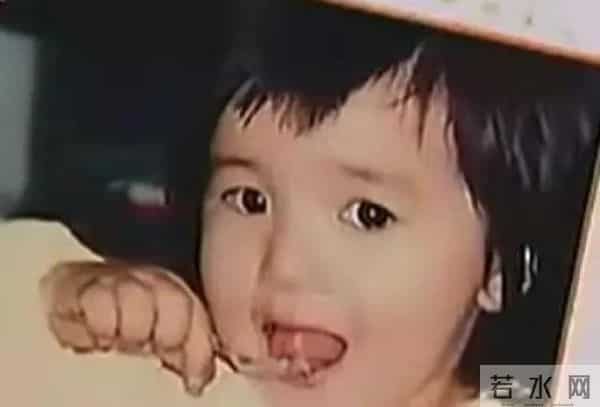 郭敬明是不是喜欢男的