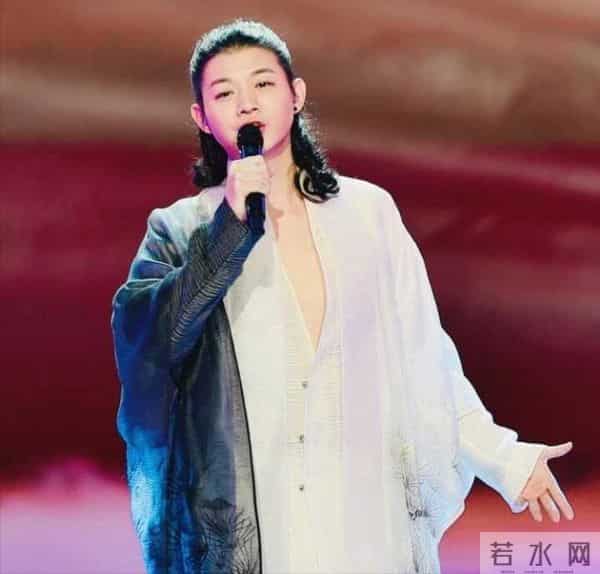 霍尊的大学同学谈霍尊