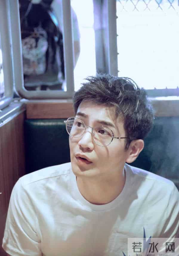 张智尧和张智霖什么关系