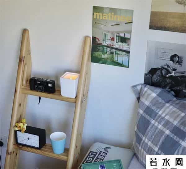 北京空间家,北京发现一位姑娘的4㎡卧室,空间逼仄,她却毫不在乎,太会布置