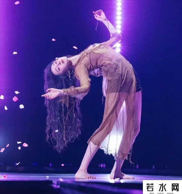 浪妹,《浪姐3》首播尴尬:有人年龄存疑,有情敌同台,有人太拽被吐槽