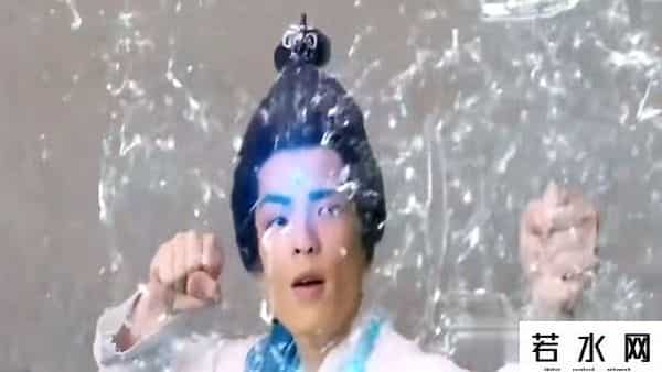 成龙广告,“广告杀手”成龙!代言一家死一家,绝无生还可能