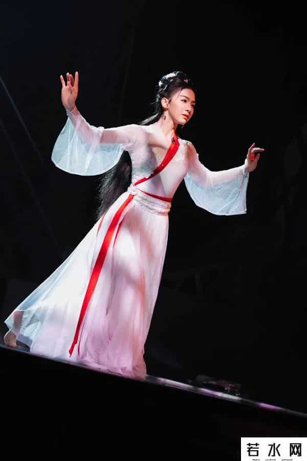 浪妹,《浪姐3》首播尴尬:有人年龄存疑,有情敌同台,有人太拽被吐槽